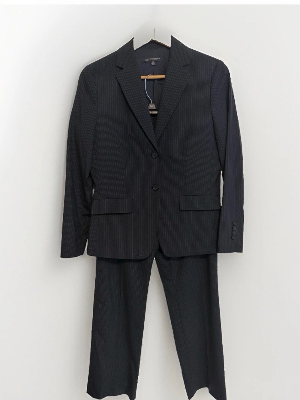 Brooks Brothers Women’s 10P Two Piece Suit Navy Pin Stripe Blazer Pants Wool